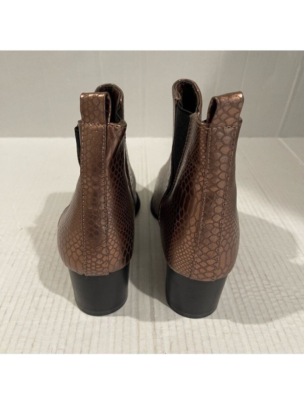 Women’s Seven7 Madison Python Pointed Brown Vegan Leather Booties Size 10 US! - Picture 6 of 10